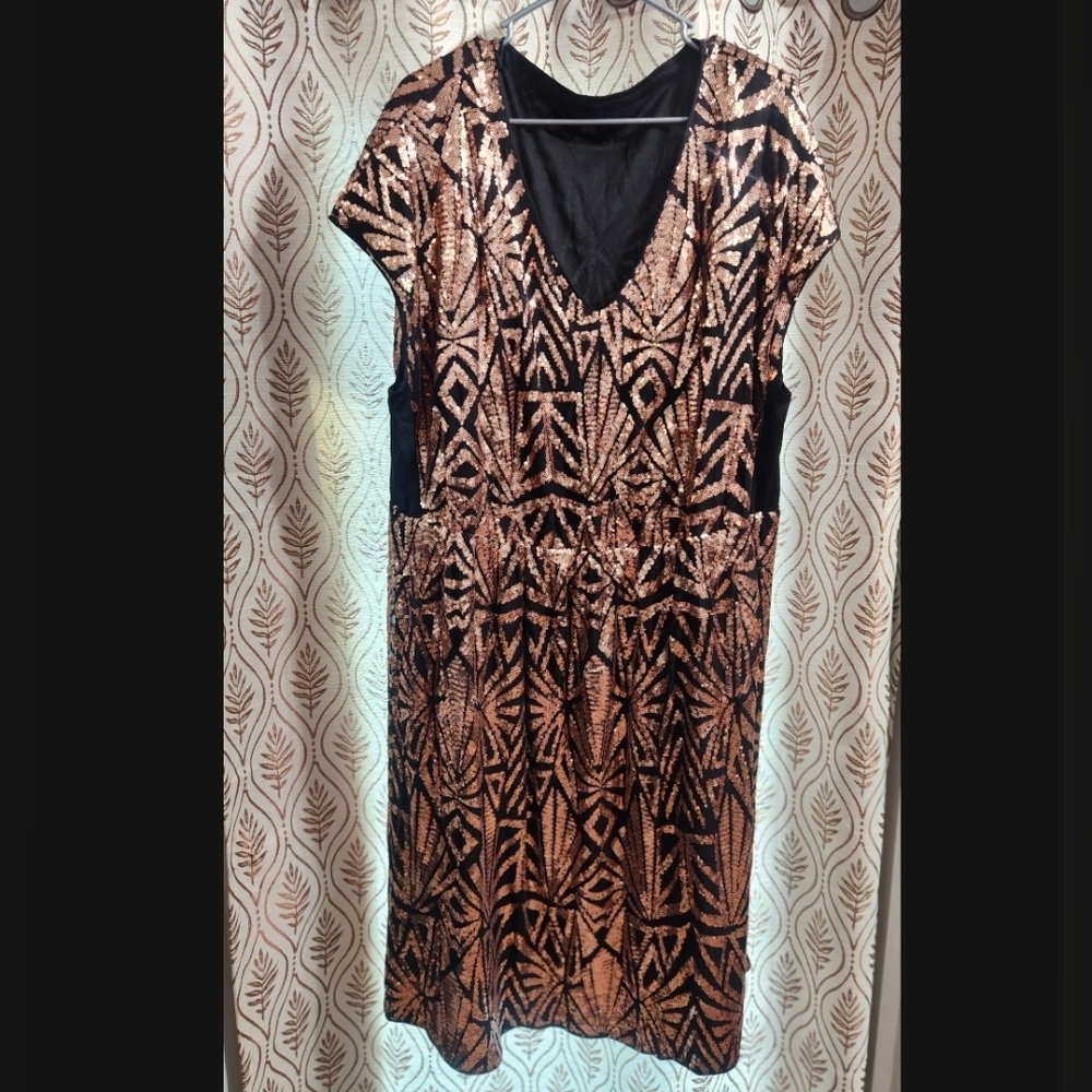 BloomChic Black Dress with Rose Gold Sequin Geo Pattern